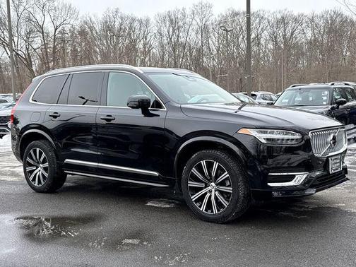 2024 Volvo XC90 B6 Plus Bright Theme 7-Seater