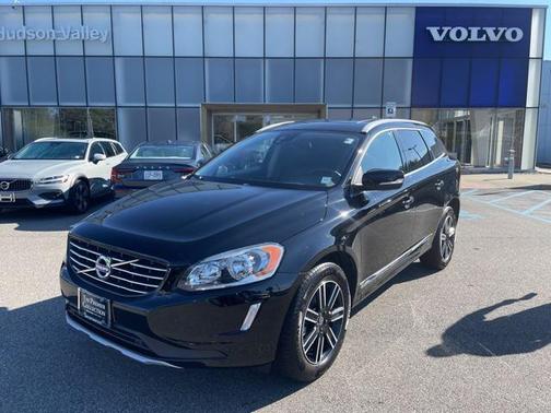 2016 Volvo XC60 T6 Drive-E