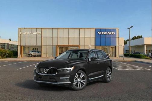 2025 Volvo XC60 Plug-In Hybrid T8 Core