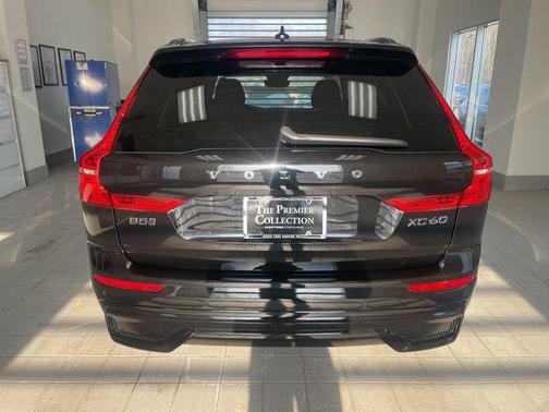 2025 Volvo XC60 B5 Plus