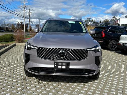 2026 Volvo XC90 B6 Plus 6-Seater