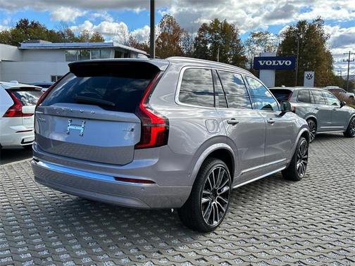 2026 Volvo XC90 B6 Plus 6-Seater