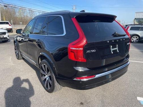 2023 Volvo XC90 B6 Ultimate 7-Seater
