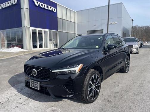 2025 Volvo XC60 B5 Plus