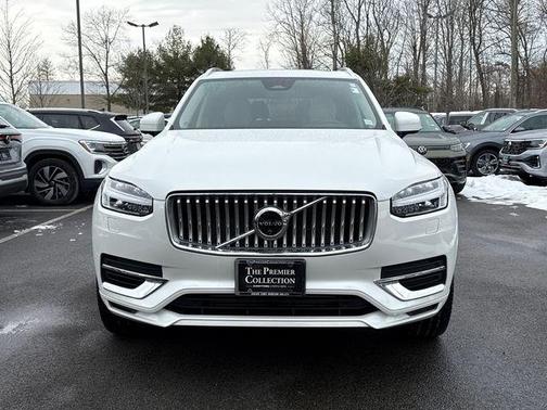 2024 Volvo XC90 Recharge Plug-In Hybrid T8 Plus Bright Theme 7-Seater