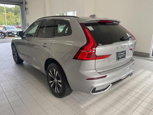 2025 Volvo XC60 B5 Core