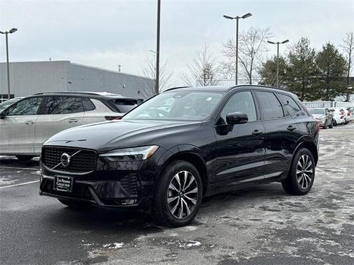 2025 Volvo XC60 B5 Plus