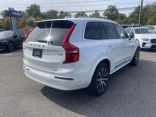 2024 Volvo XC90 B5 Core Bright Theme