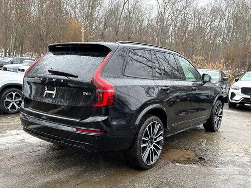 2026 Volvo XC90 Ultra Dark Theme, B6 AWD Gas (mild hybrid), Gasoline, 7 Seats