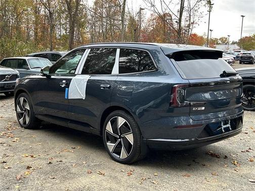 2025 Volvo EX90 Twin Motor Performance Ultra 6-Seater