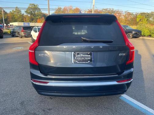 2024 Volvo XC90 B5 Core Bright Theme