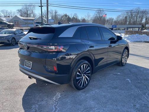 2023 Volkswagen ID.4 Pro S Plus