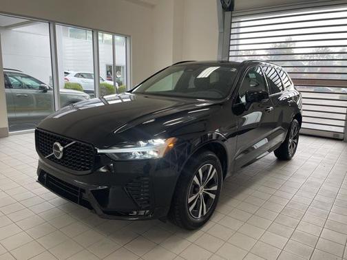 2025 Volvo XC60 B5 Core