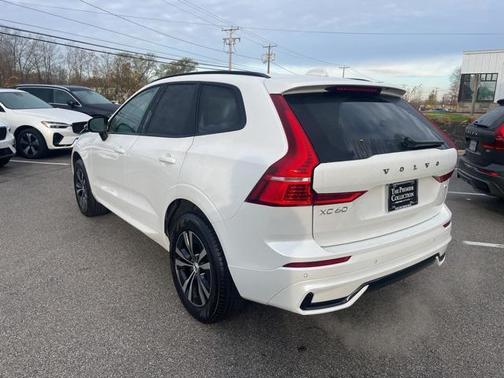 2025 Volvo XC60 B5 Core