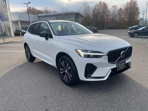 2025 Volvo XC60 B5 Core