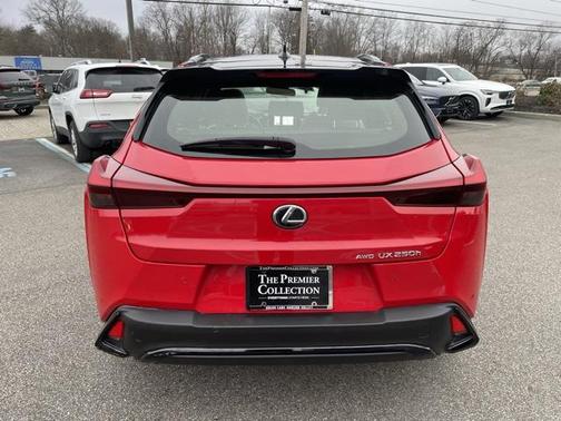 2023 Lexus UX 250h F Sport