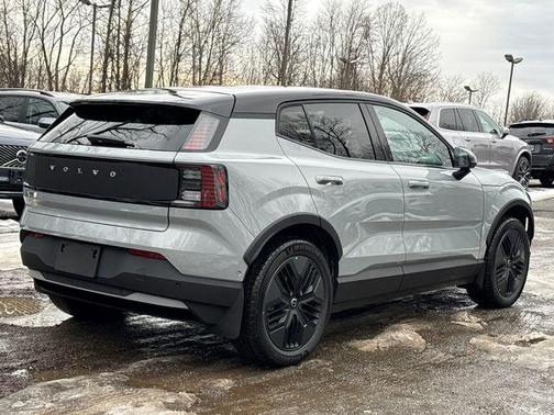 2026 Volvo EX30 Cross Country Ultra