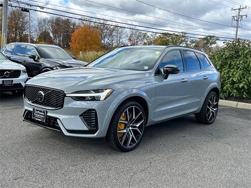 2026 Volvo XC60 Plug-In Hybrid T8 Polestar