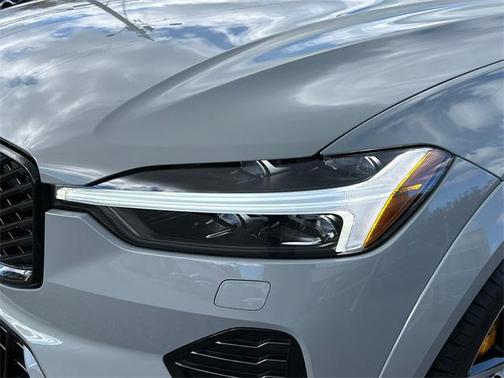 2026 Volvo XC60 Plug-In Hybrid T8 Polestar