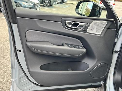 2026 Volvo XC60 Plug-In Hybrid T8 Polestar