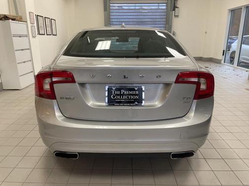 2015 Volvo S60 T5 Premier