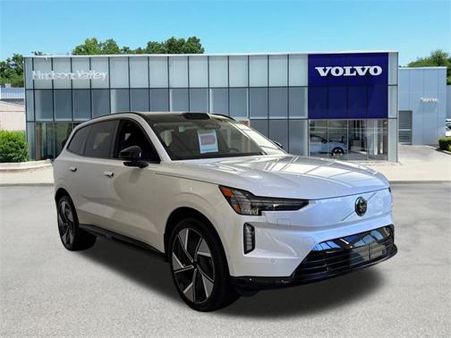 2025 Volvo EX90 Twin Motor Performance Plus 6-Seater