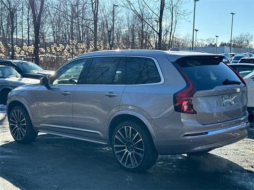 2026 Volvo XC90 B6 Plus 7-Seater