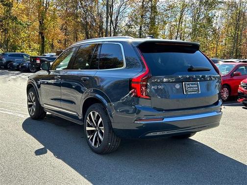 2026 Volvo XC90 B5 Core
