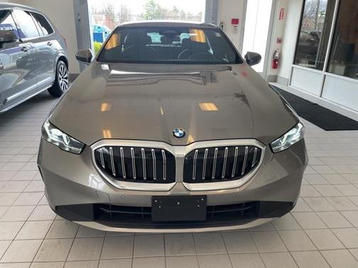 2024 BMW 530 i xDrive