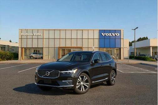 2025 Volvo XC60 Plus