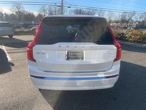 2024 Volvo XC90 Recharge Plug-In Hybrid T8 Plus 6-Seater