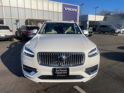 2024 Volvo XC90 Recharge Plug-In Hybrid T8 Plus 6-Seater