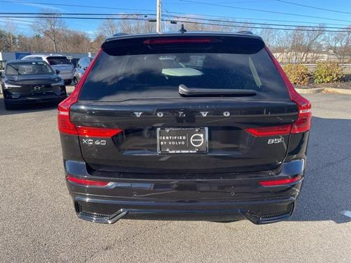 2025 Volvo XC60 B5 Core