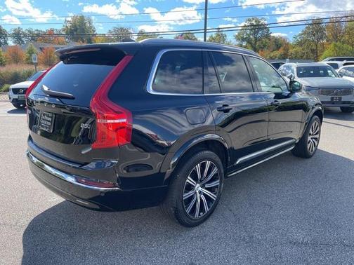 2024 Volvo XC90 B5 Core Bright Theme