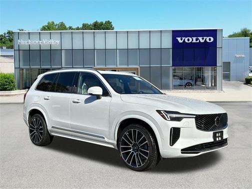 2026 Volvo XC90 B6 Plus 7-Seater