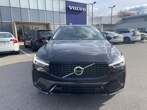 2025 Volvo XC60 B5 Core