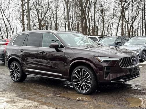 2026 Volvo XC90 B6 Plus 7-Seater