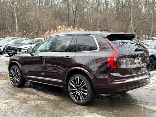 2026 Volvo XC90 B6 Plus 7-Seater