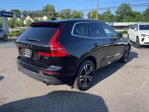 2019 Volvo XC60 T5 Momentum