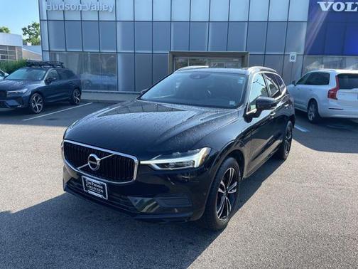 2019 Volvo XC60 T5 Momentum