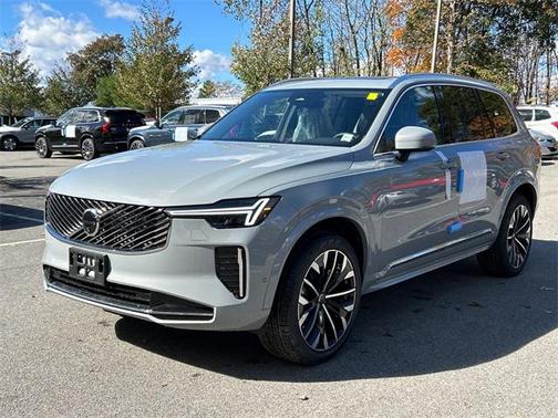 2026 Volvo XC90 B6 Plus 7-Seater