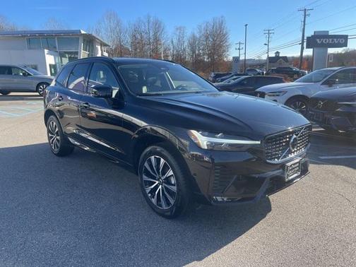 2025 Volvo XC60 B5 Plus