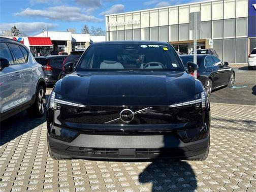 2026 Volvo EX30 Plus Twin Motor Performance, Fully electric