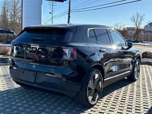 2026 Volvo EX30 Plus Twin Motor Performance, Fully electric