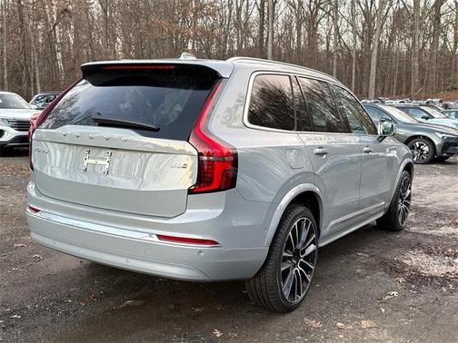 2026 Volvo XC90 Plus, B6 AWD Gas (mild hybrid), Gasoline, Bright, 6 Seats