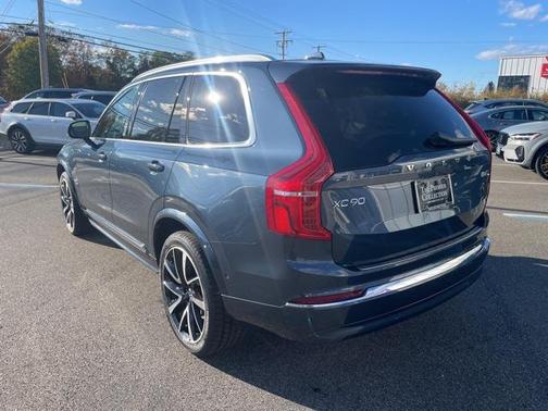 2023 Volvo XC90 B6 Plus 6-Seater