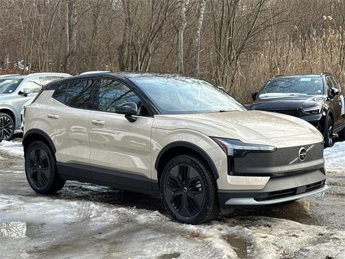 2026 Volvo EX30 Cross Country Ultra