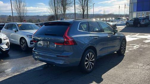 2023 Volvo XC60 B5 Core