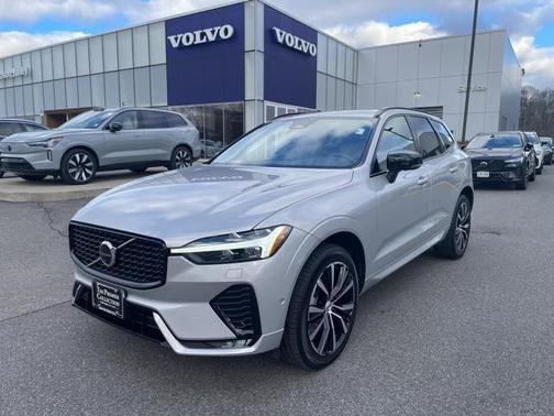 2025 Volvo XC60 B5 Plus