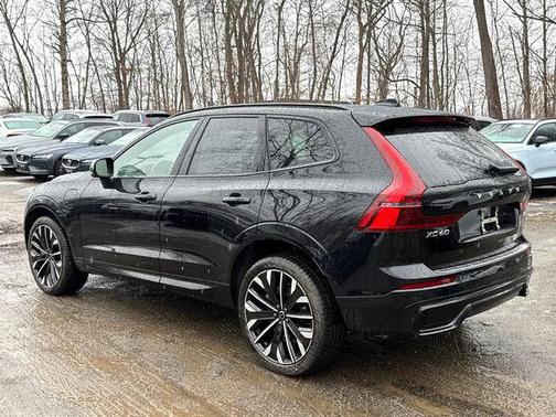 2026 Volvo XC60 Plug-In Hybrid Ultra, T8 AWD Electric/Gasoline, Dark